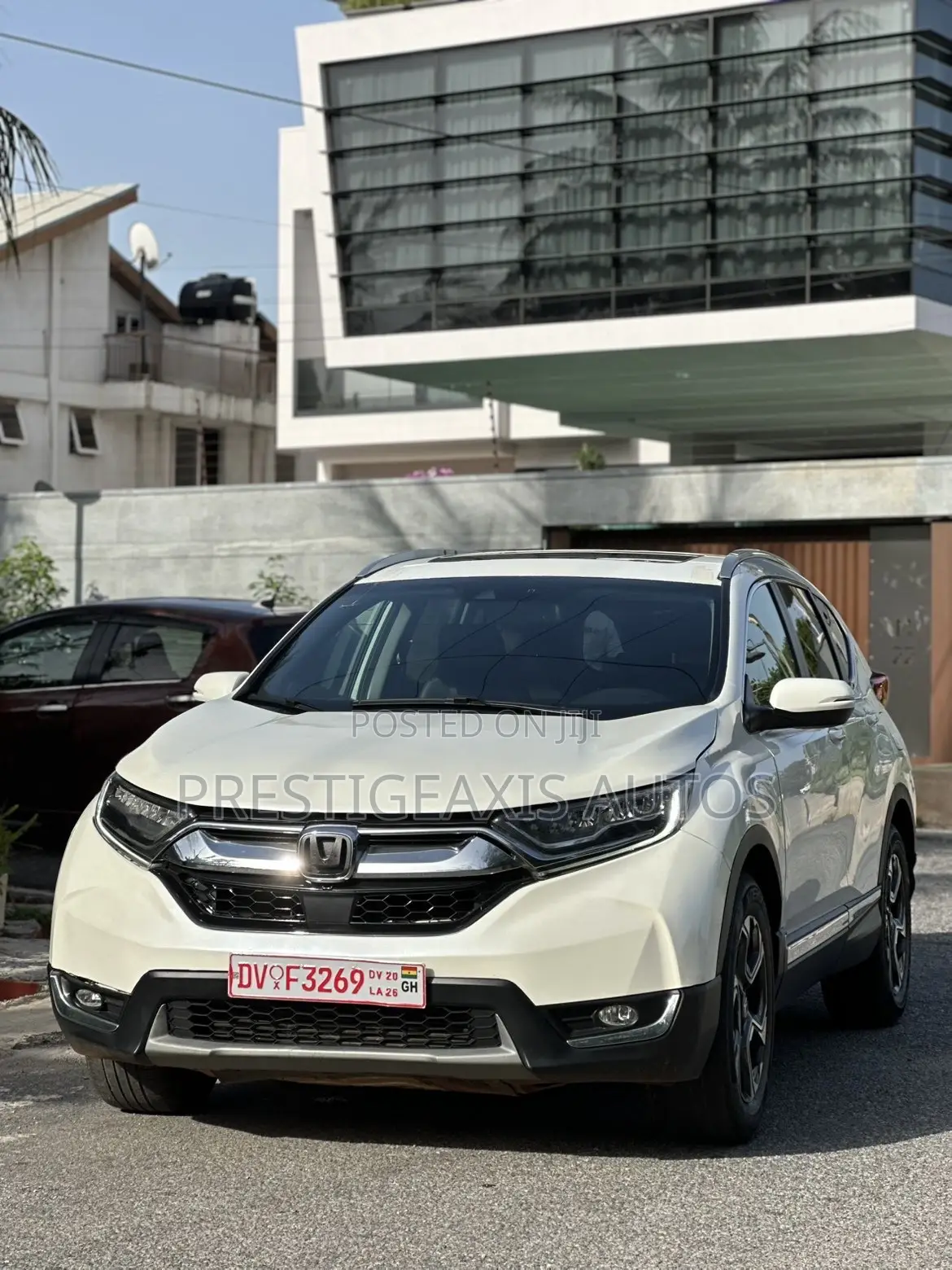 Honda CR-V Touring AWD 2018 White