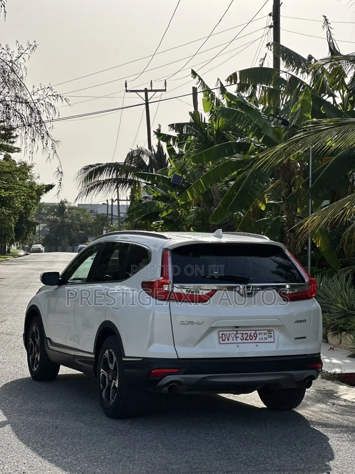 Honda CR-V Touring AWD 2018 White