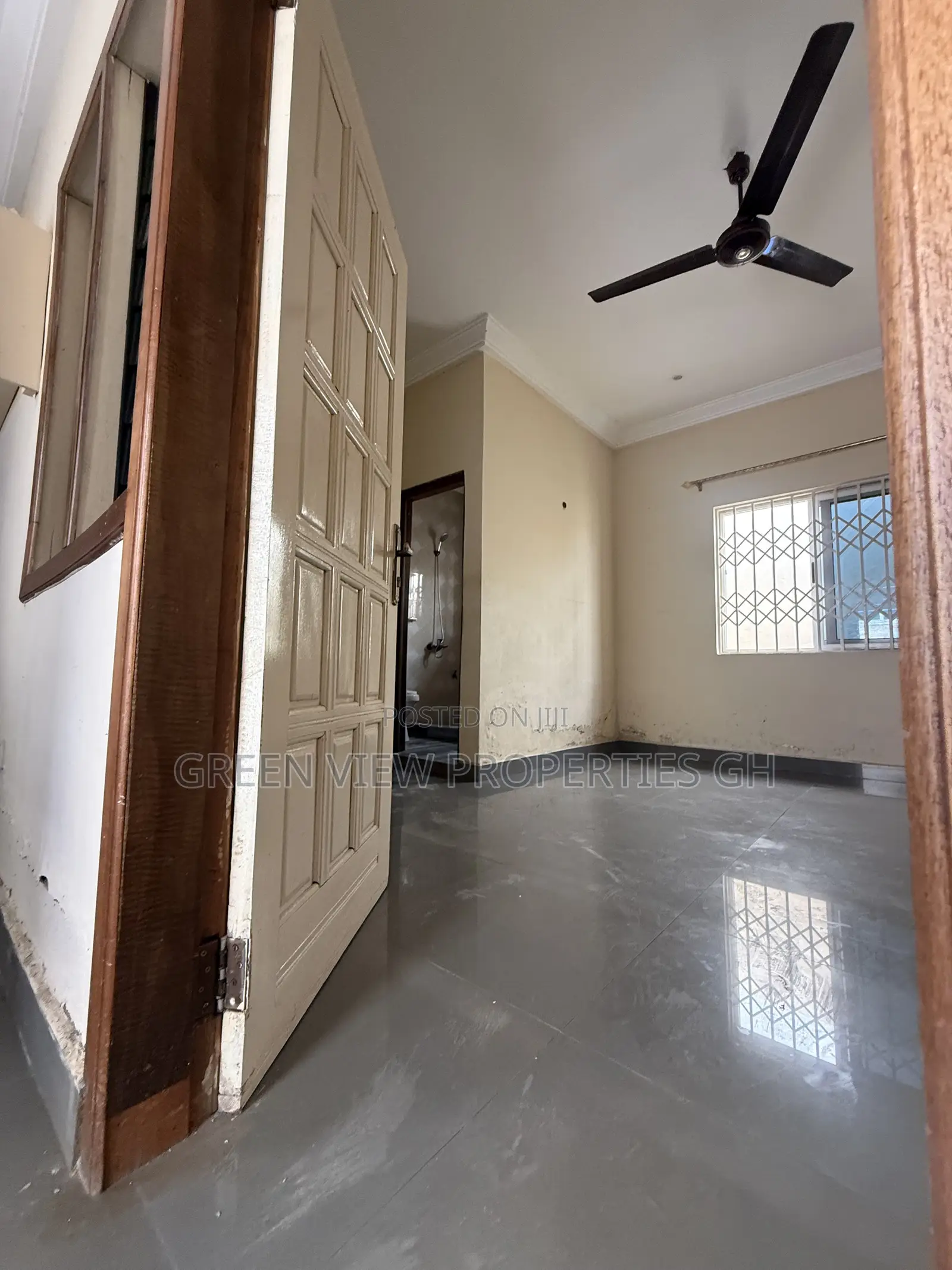 1bdrm Apartment in West Hills Mall Area for rent