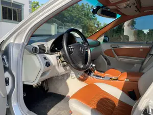 Mercedes-Benz C230 2005 Silver