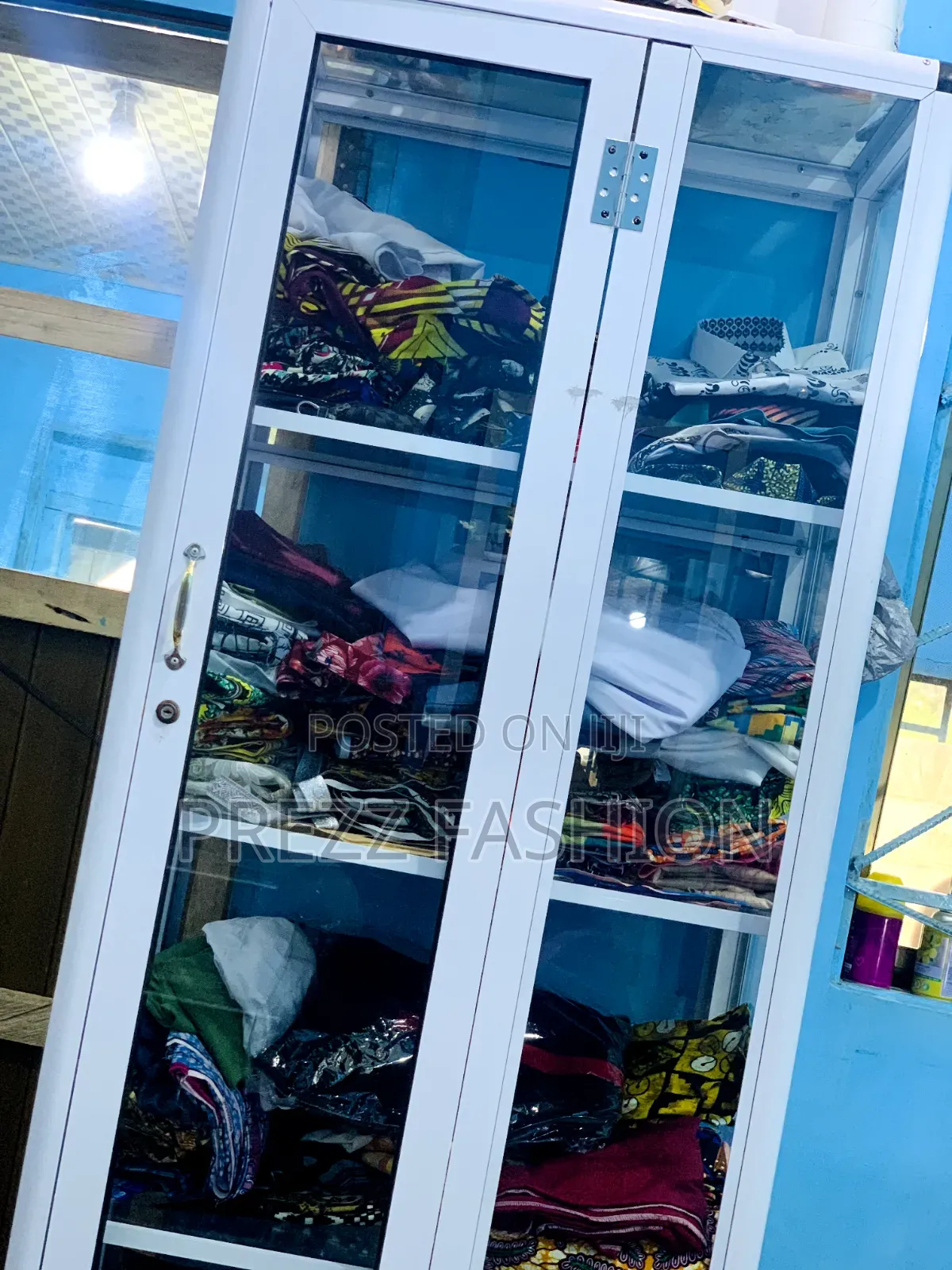 Showcase Glass