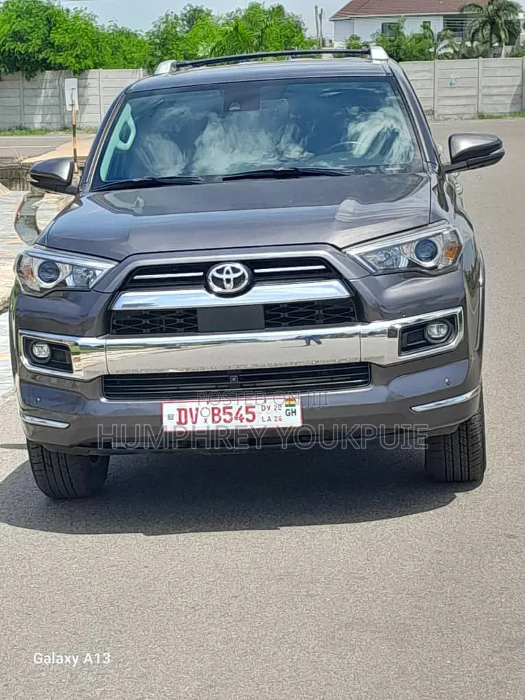 Toyota 4-Runner 2022 Gray