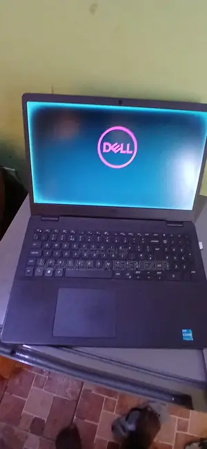 Laptop Dell Vostro 14 5471 8GB Intel Core i3 HDD+SSD 1T