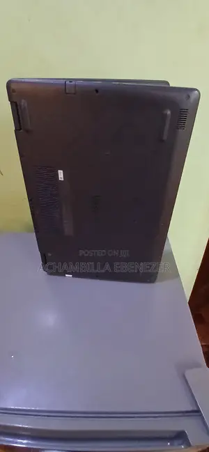 Laptop Dell Vostro 14 5471 8GB Intel Core i3 HDD+SSD 1T