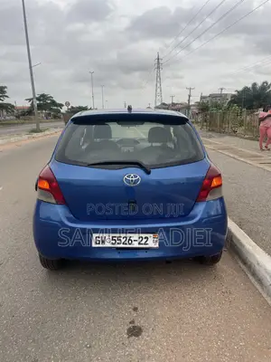 Toyota Vitz 2010 Blue