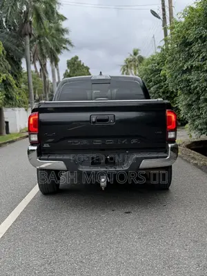 Toyota Tacoma 2023 Black
