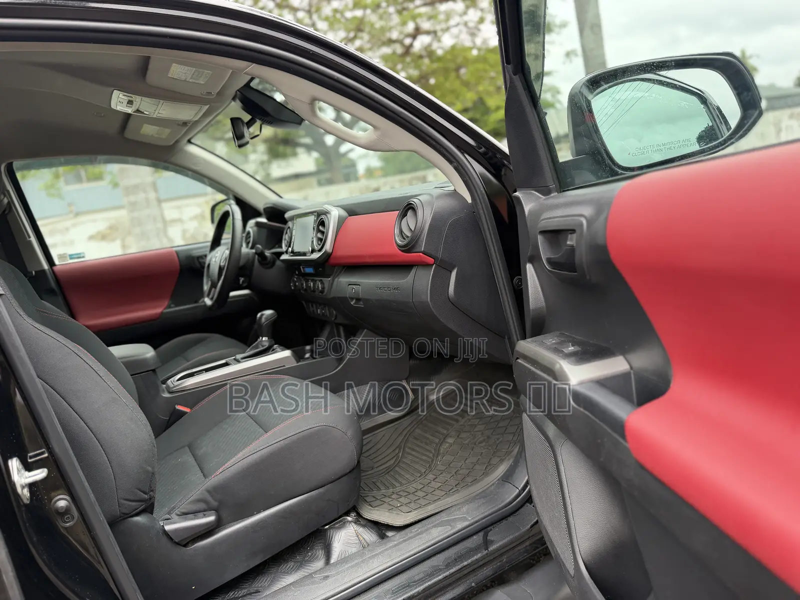 Toyota Tacoma 2023 Black