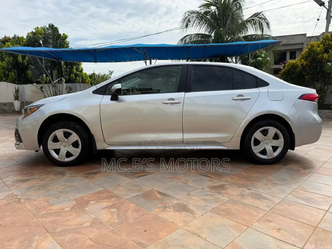 Toyota Corolla 2020 Silver