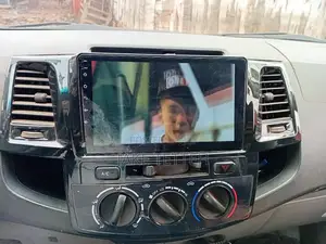 Toyota Hilux 2013 Silver