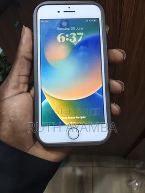 Apple iPhone 8 64 GB Gold