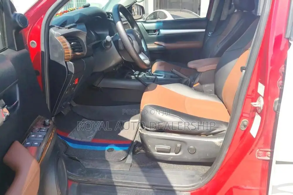 Toyota Hilux Revo Single Cab Petrol 2.7 RWD 2019 White