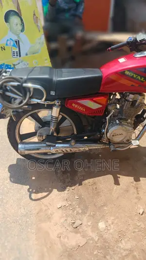 Royal RY125 2025 Red