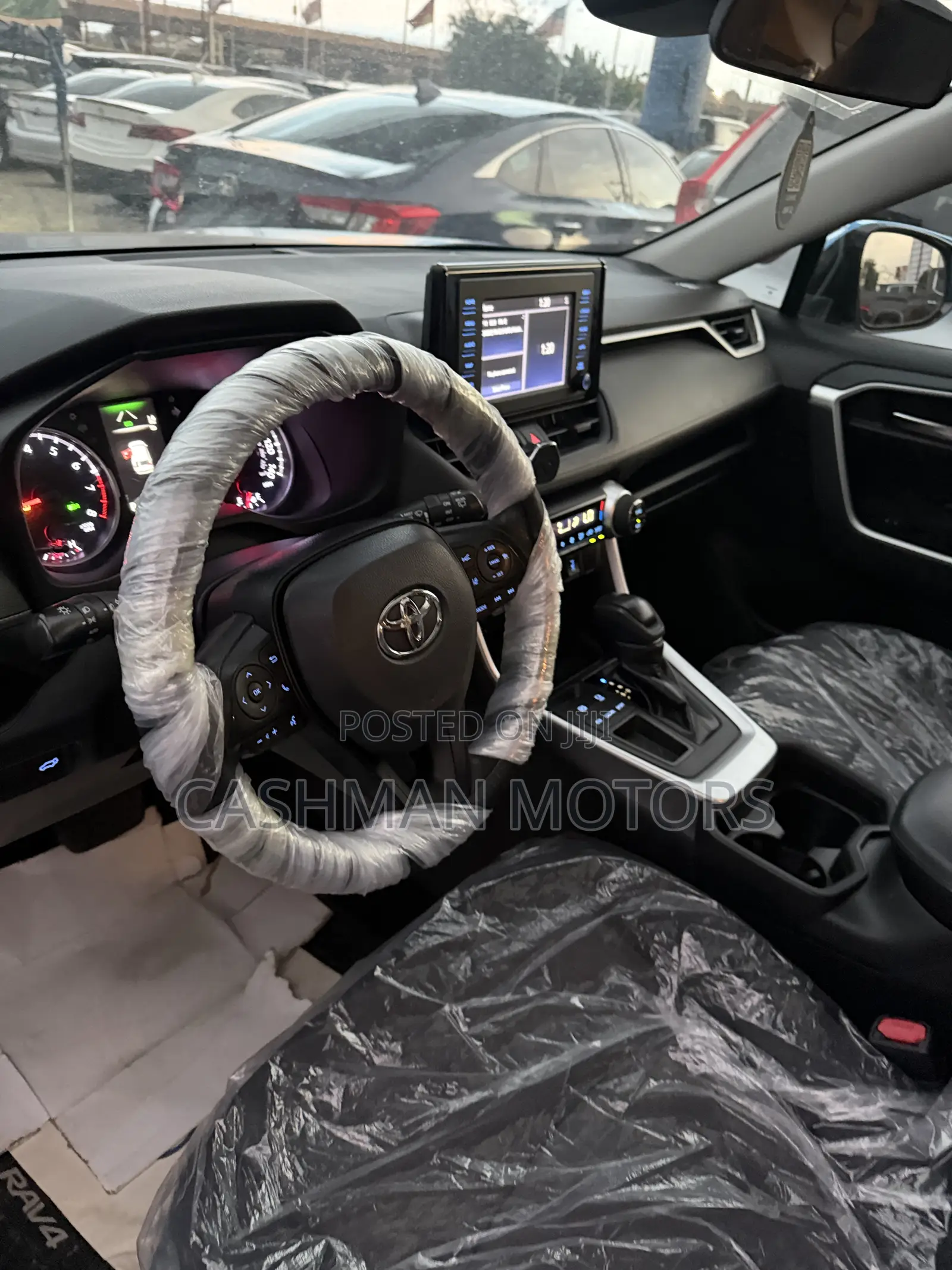 Toyota RAV4 XLE AWD 2019 Blue