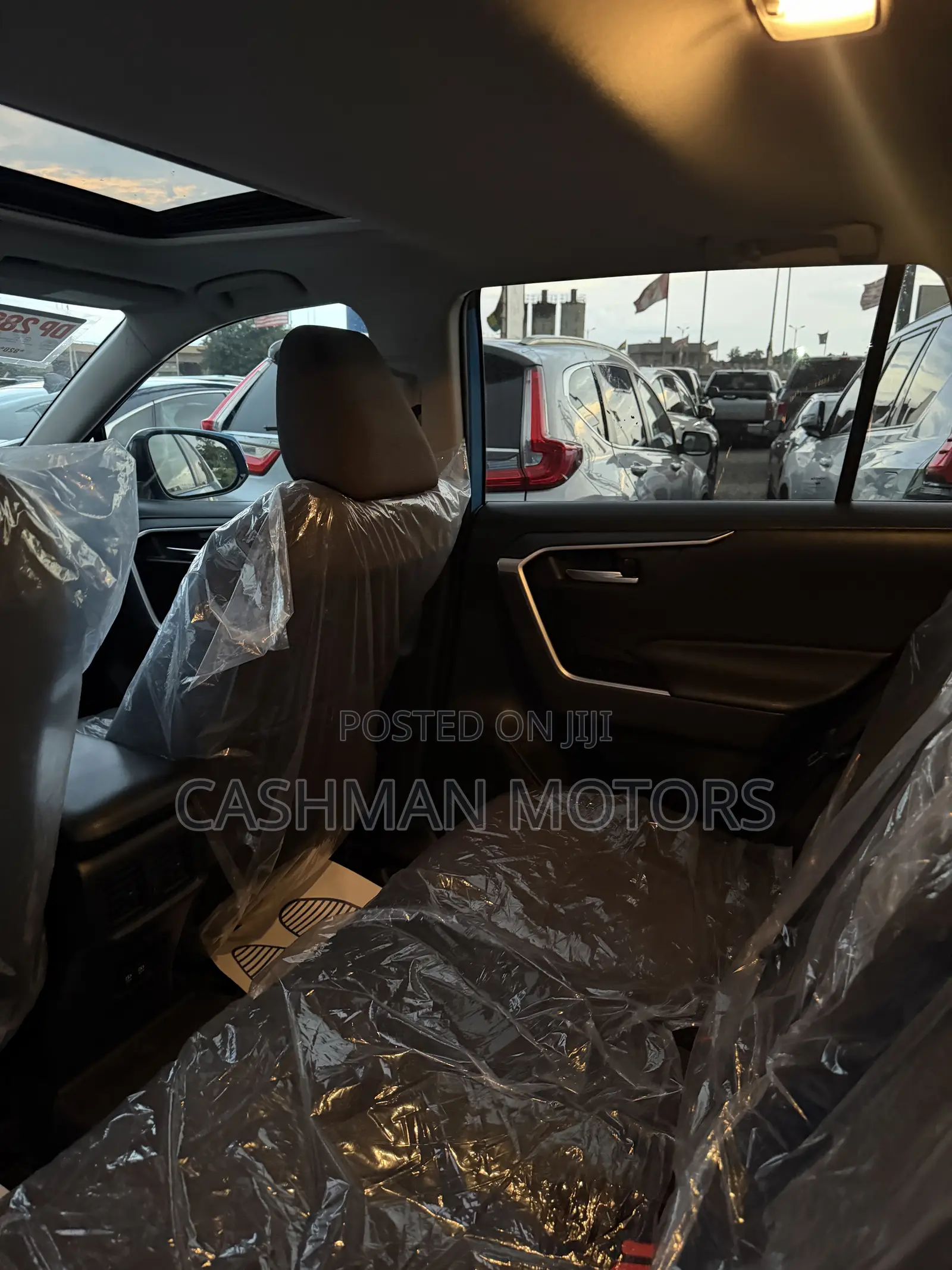 Toyota RAV4 XLE AWD 2019 Blue