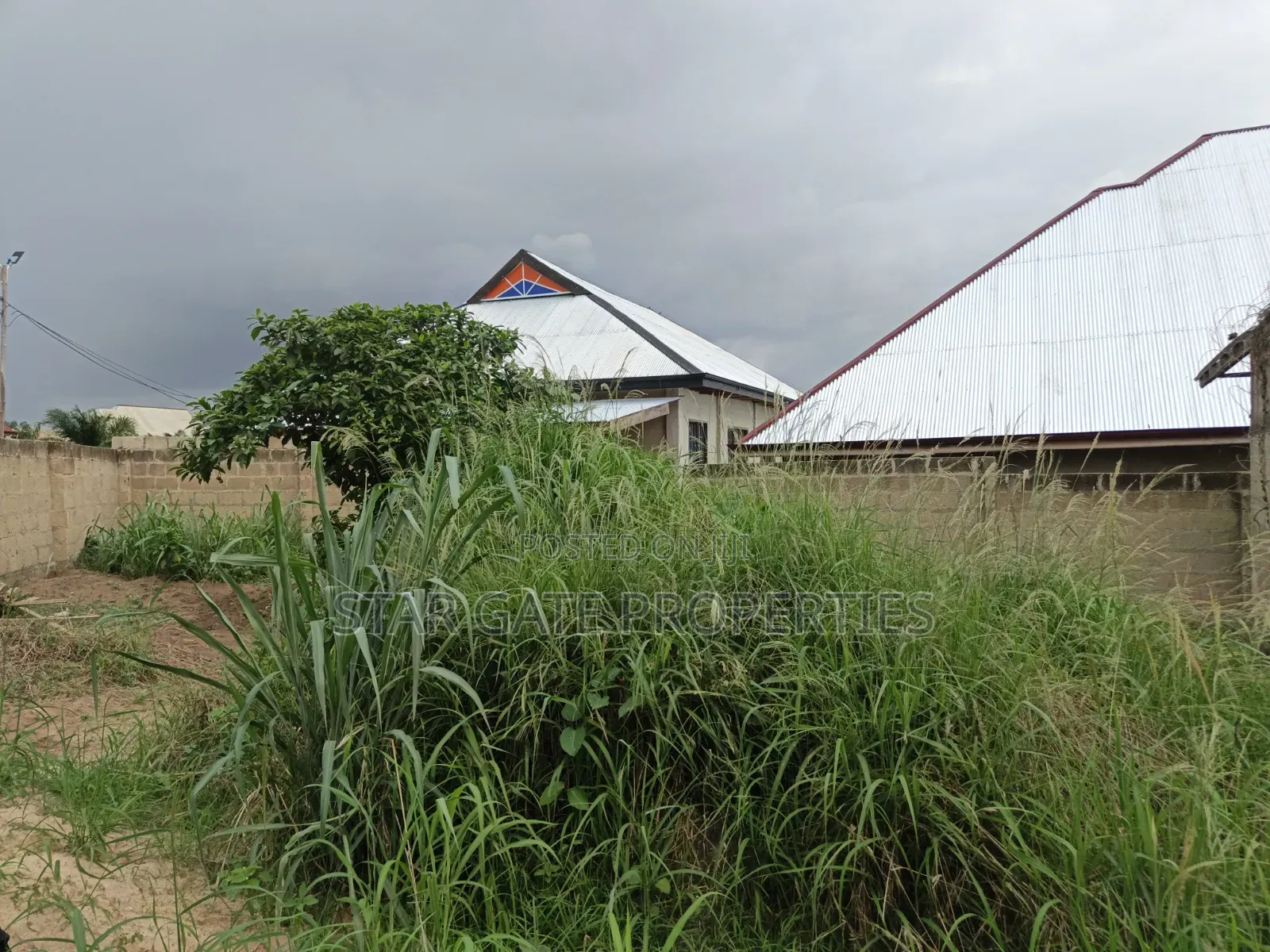 2 Bedrooms House In Mampongteng Nicho, Kumasi Metropolitan For Sale