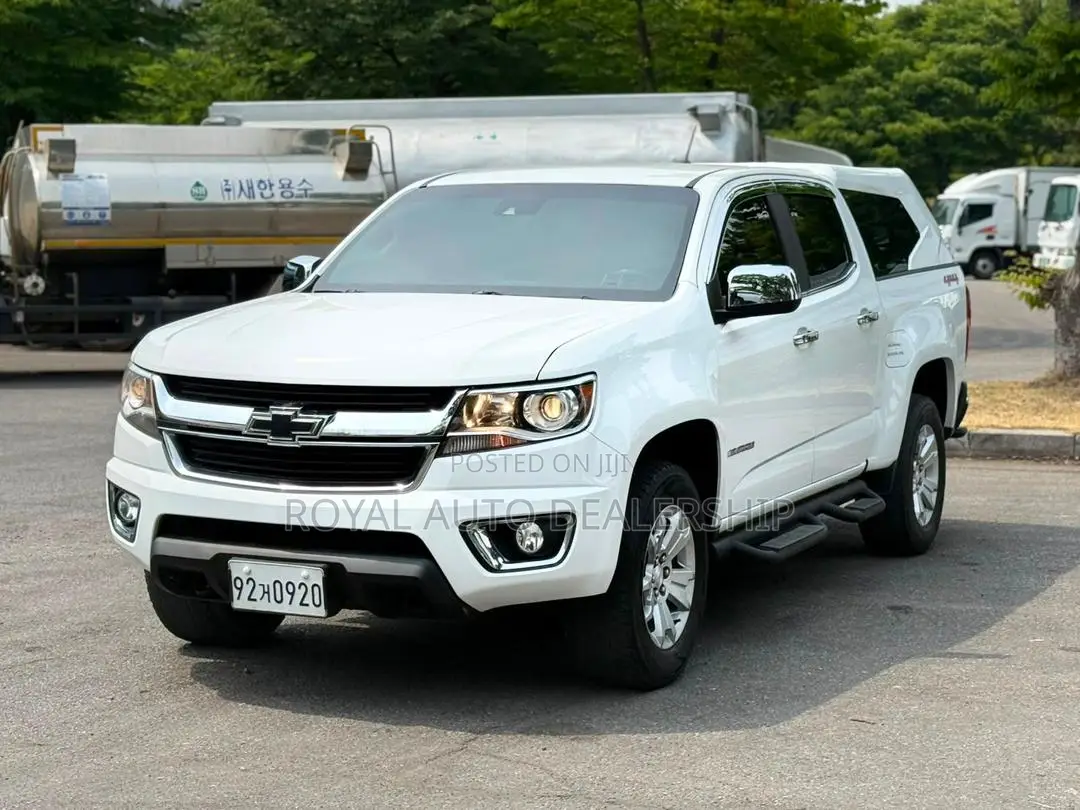 Chevrolet Colorado 2019 White