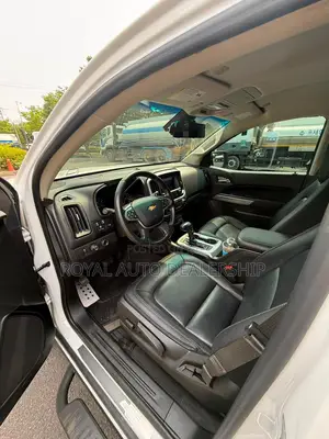 Chevrolet Colorado 2019 White
