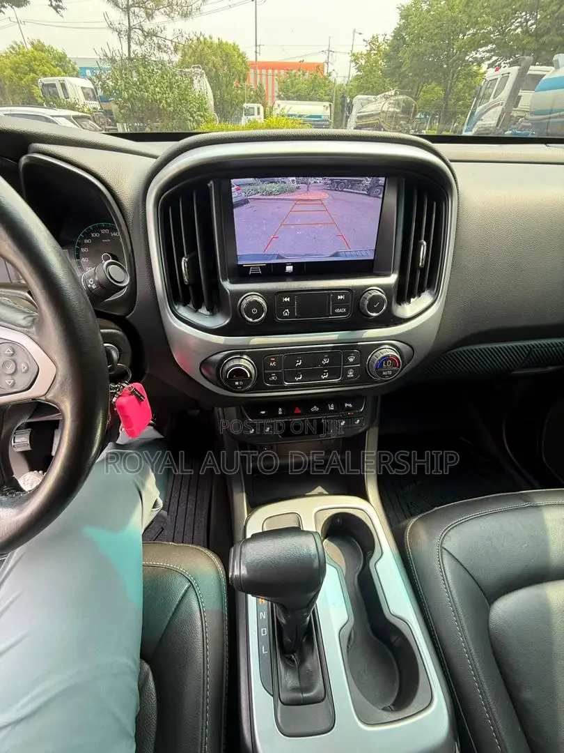 Chevrolet Colorado 2019 White