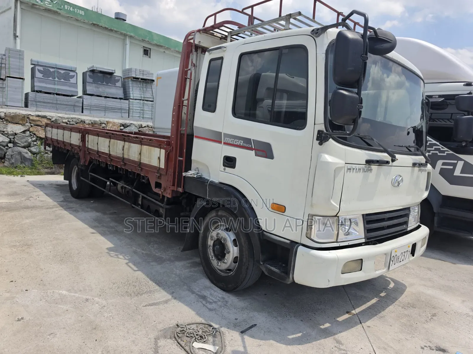 Hyundai 5 Ton 8 Bolt