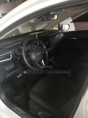 Toyota Corolla 2022 White