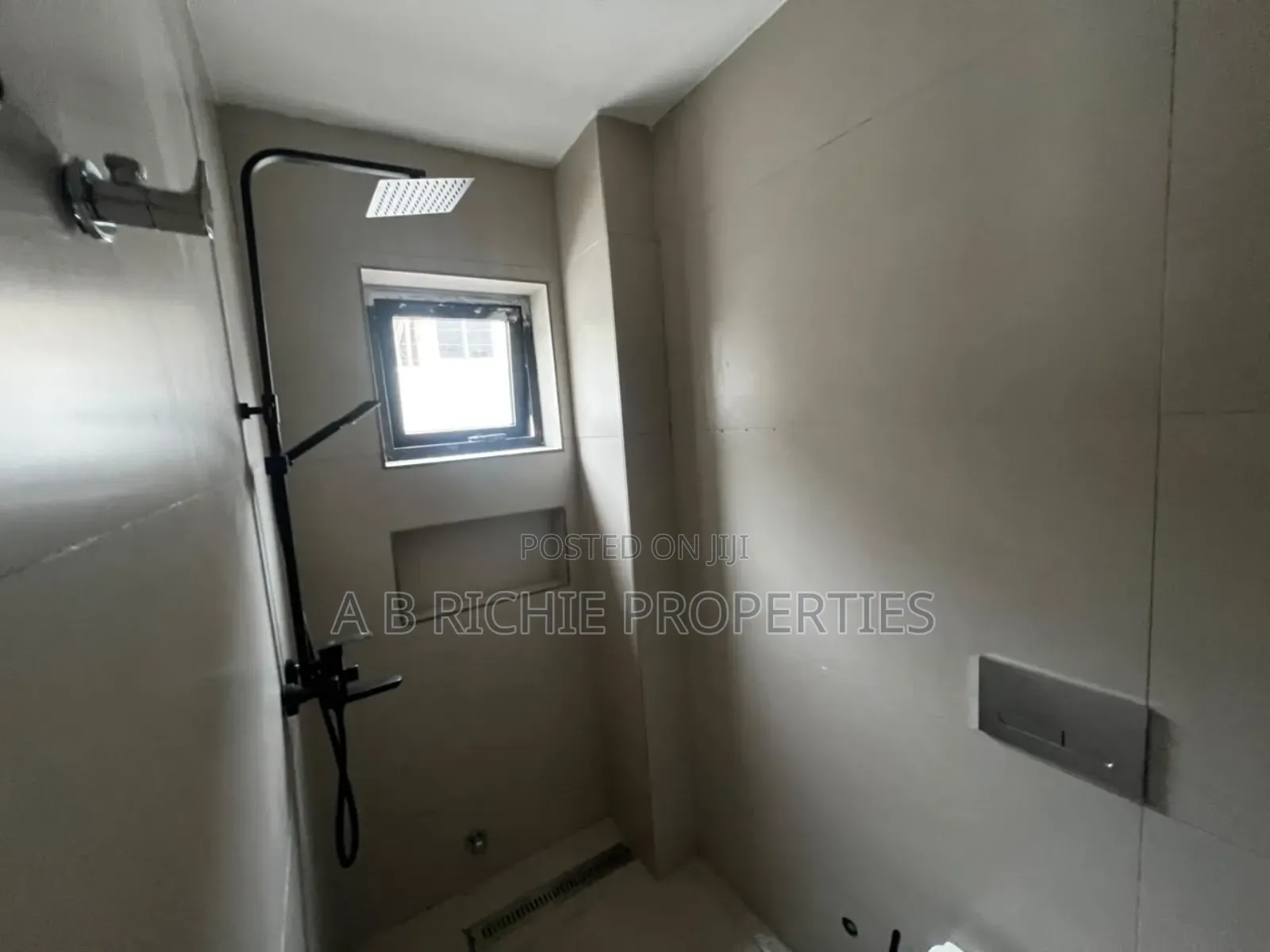 4bdrm House in Ab Richie Properties, Tseaddo for sale