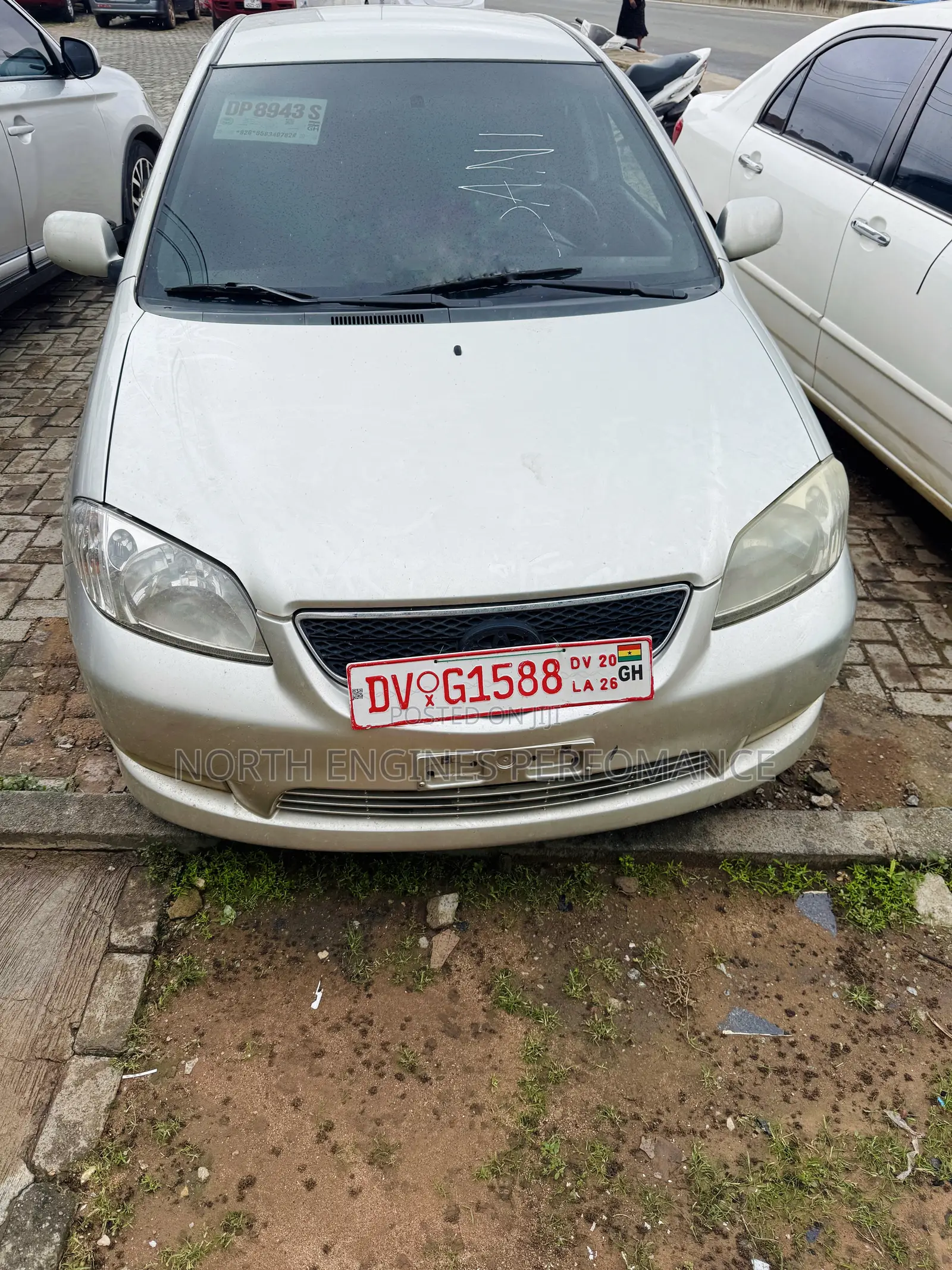 Toyota Yaris 2010 Silver