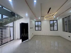 4bdrm House in Coastal Spintex, Accra Metropolitan for sale