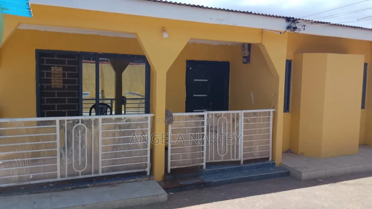 3bdrm House in Spintex, Accra Metropolitan for sale