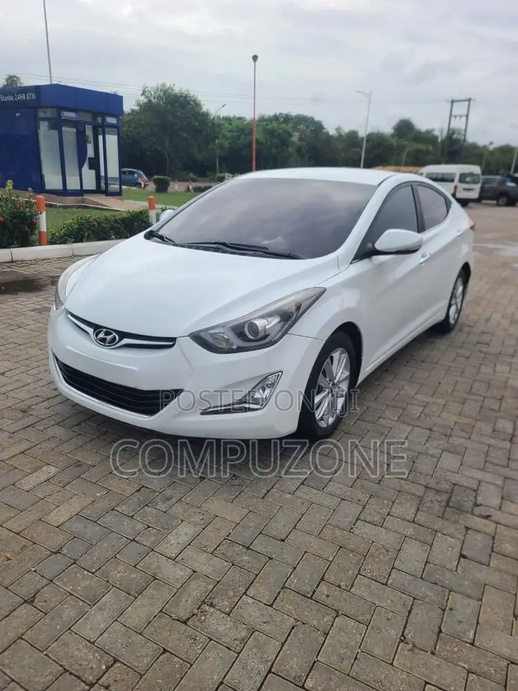 Hyundai Avante 2015 White
