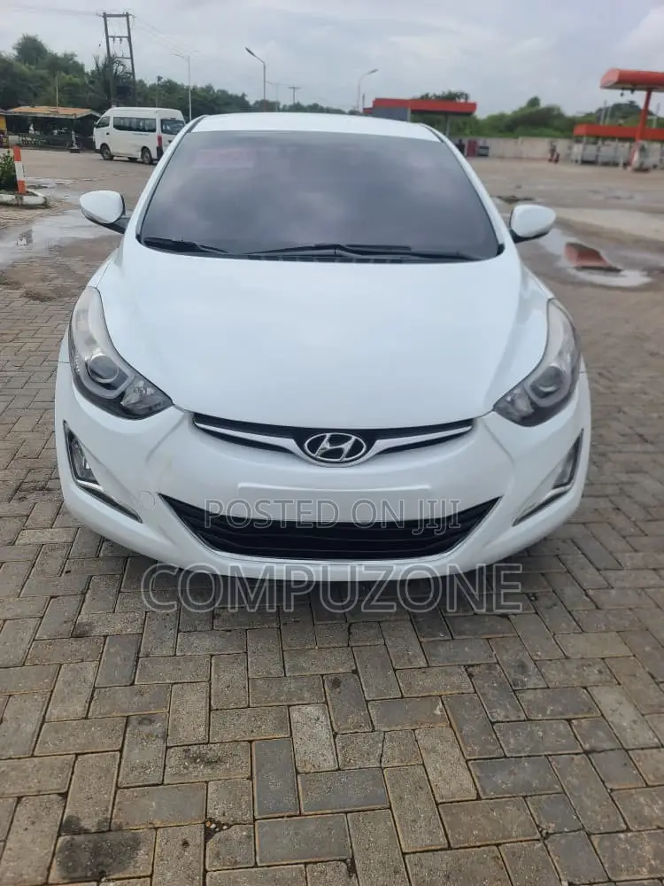 Hyundai Avante 2015 White