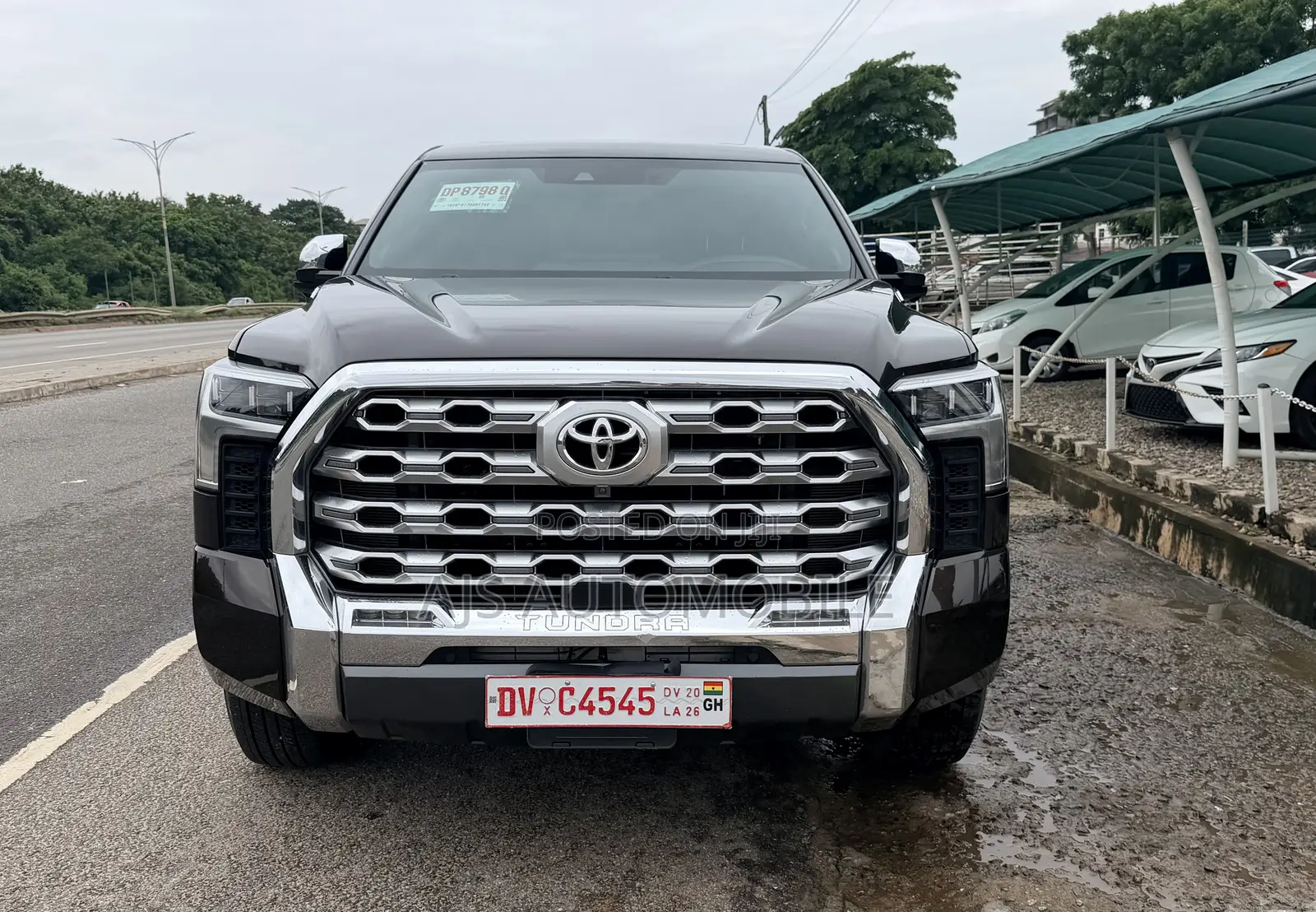 Toyota Tundra 1794 Edition CrewMax 4WD SB w/5.5' Bed (Hybrid) 2025