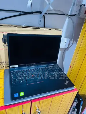 Laptop Lenovo ThinkPad E15 8GB Intel Core i5 SSD 256GB