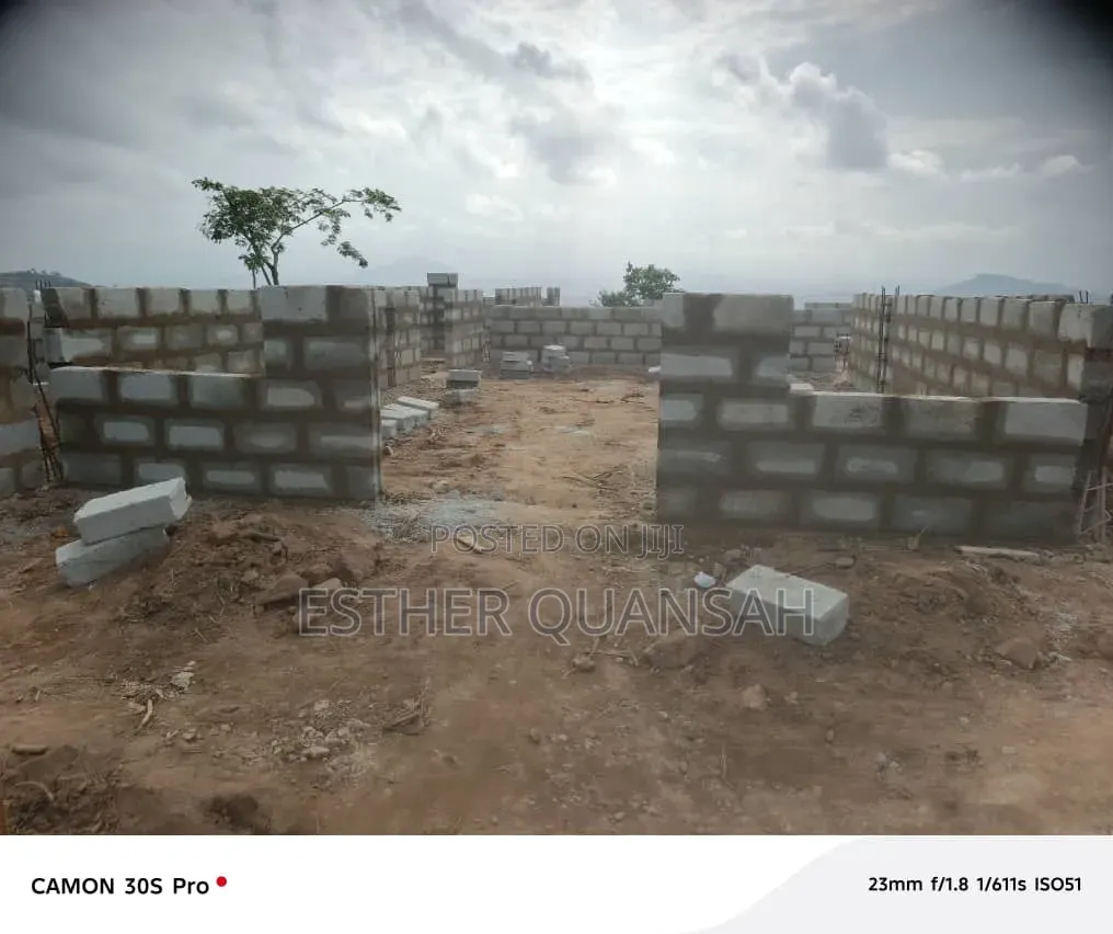 5bdrm House in Jesus Christ, Amasaman for sale