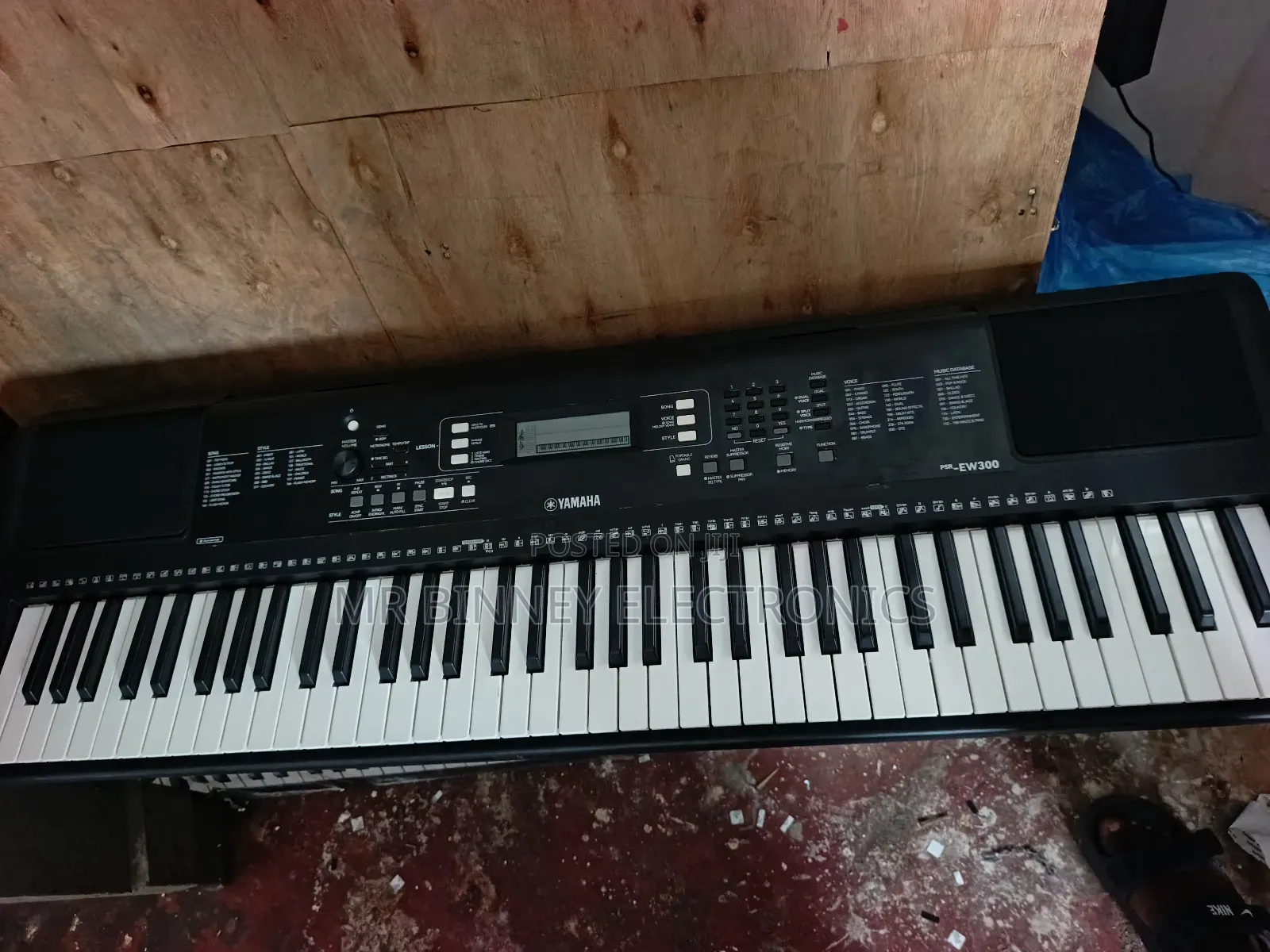 Yamaha Ew300(E363)