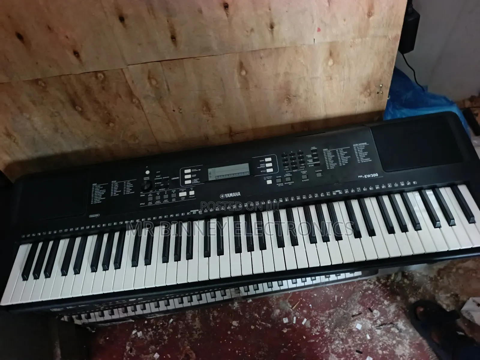 Yamaha Ew300(E363)