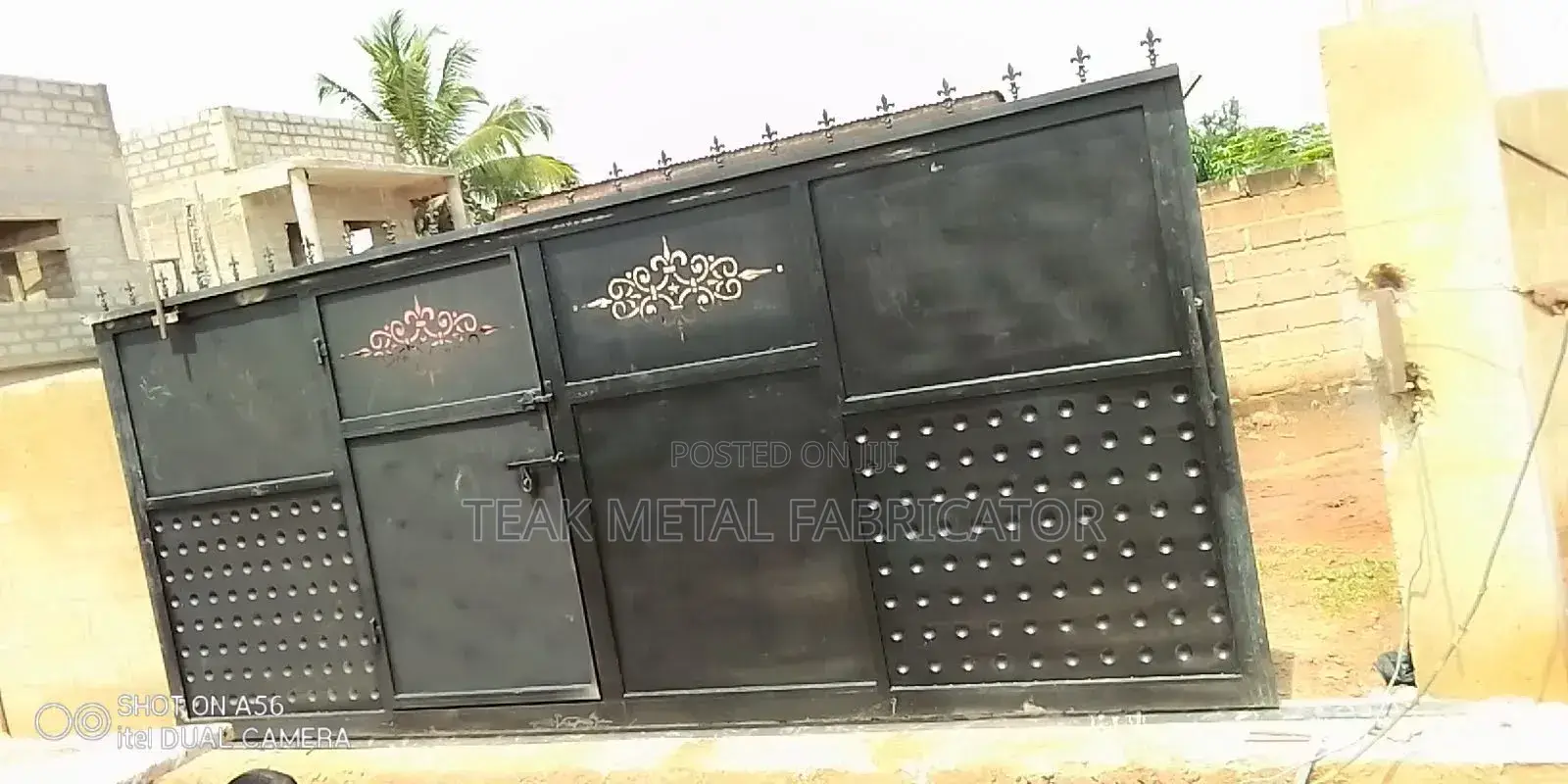 Sliding Metal Gate