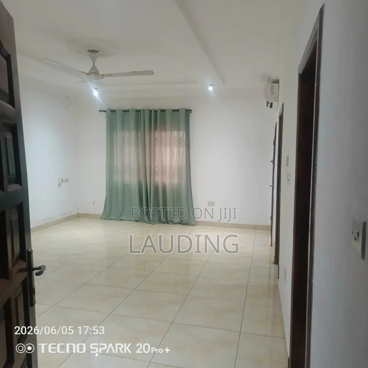 5bdrm House in Baatsona Total for rent