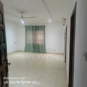 5bdrm House in Baatsona Total for rent