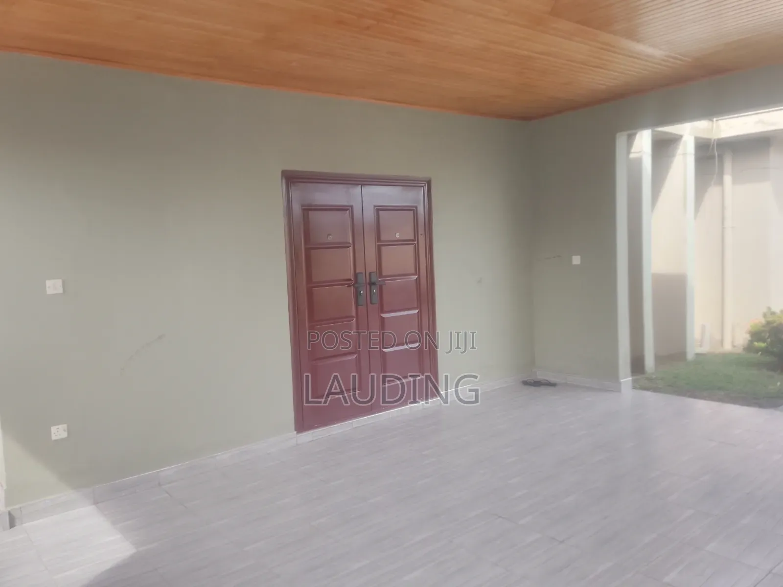 5bdrm House in Baatsona Total for rent