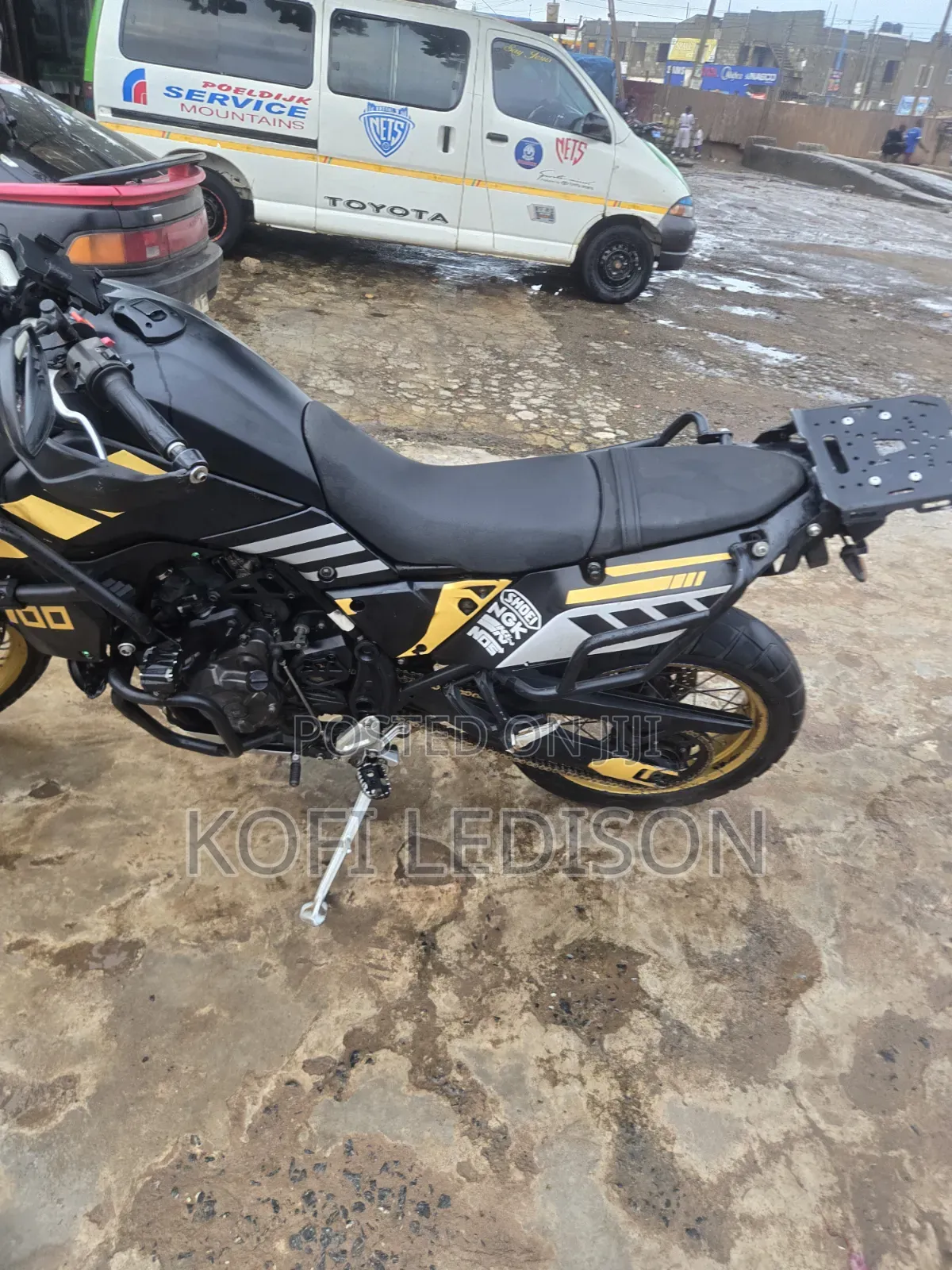 Yamaha 2021 Black