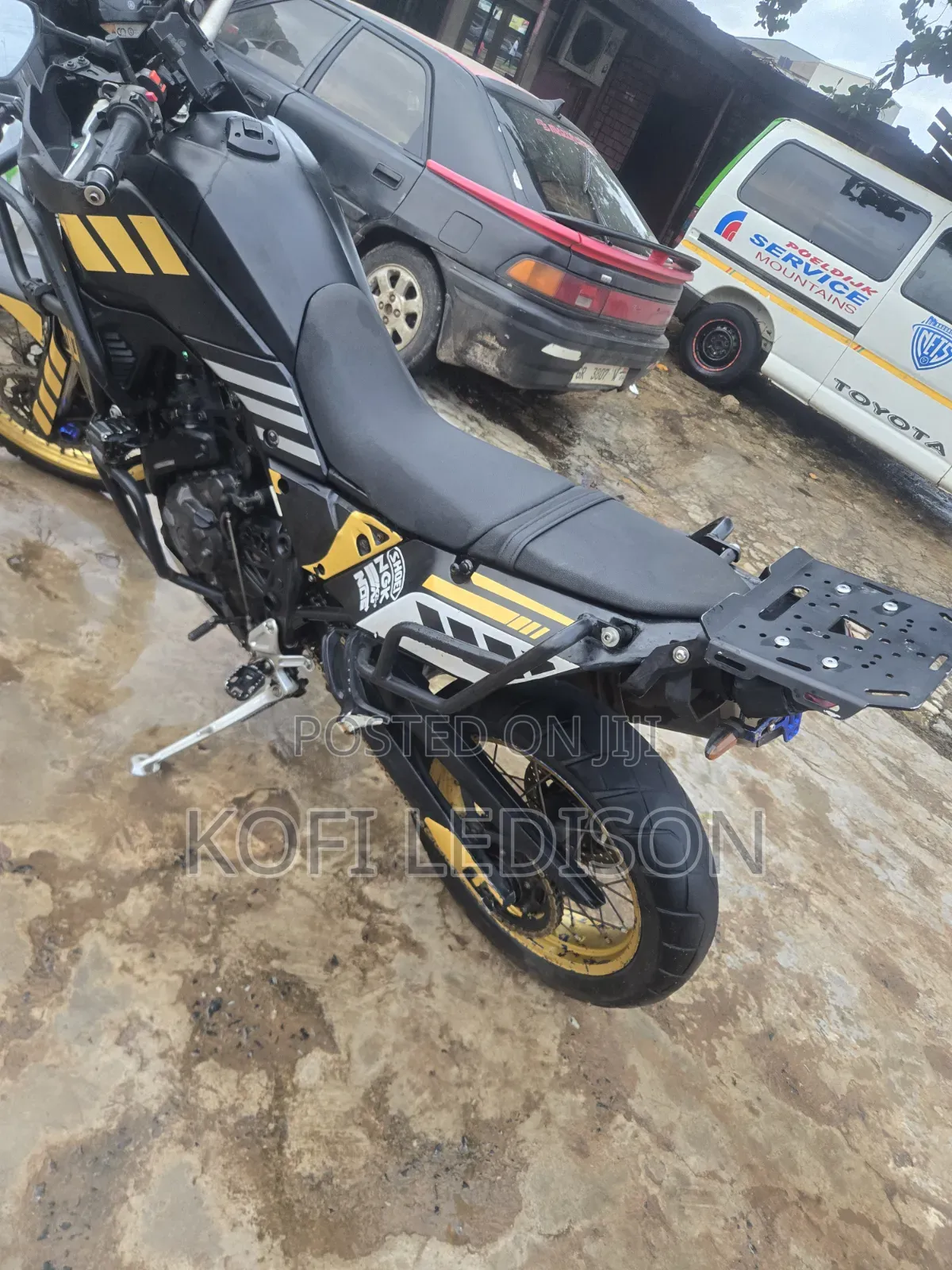 Yamaha 2021 Black