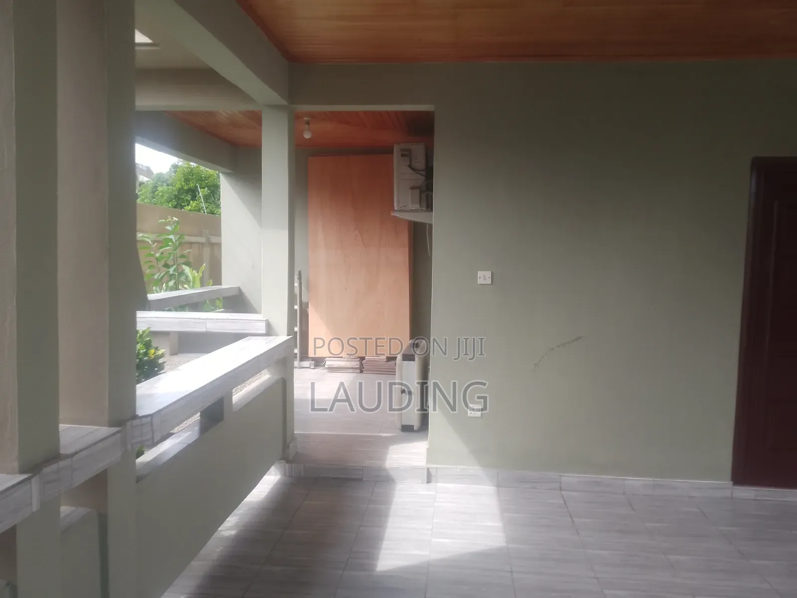 5bdrm House in Baatsona Total for rent