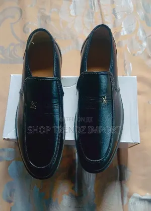 Men Black Shoe