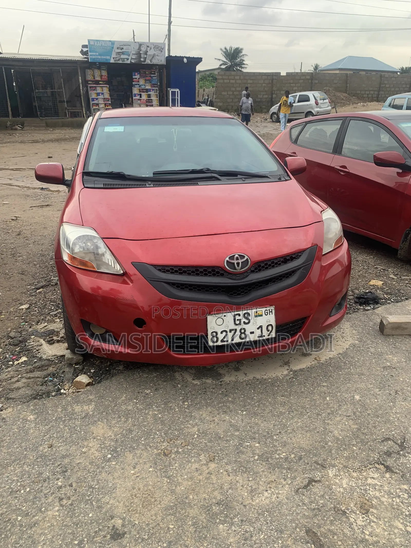 Toyota Yaris 2009 Red