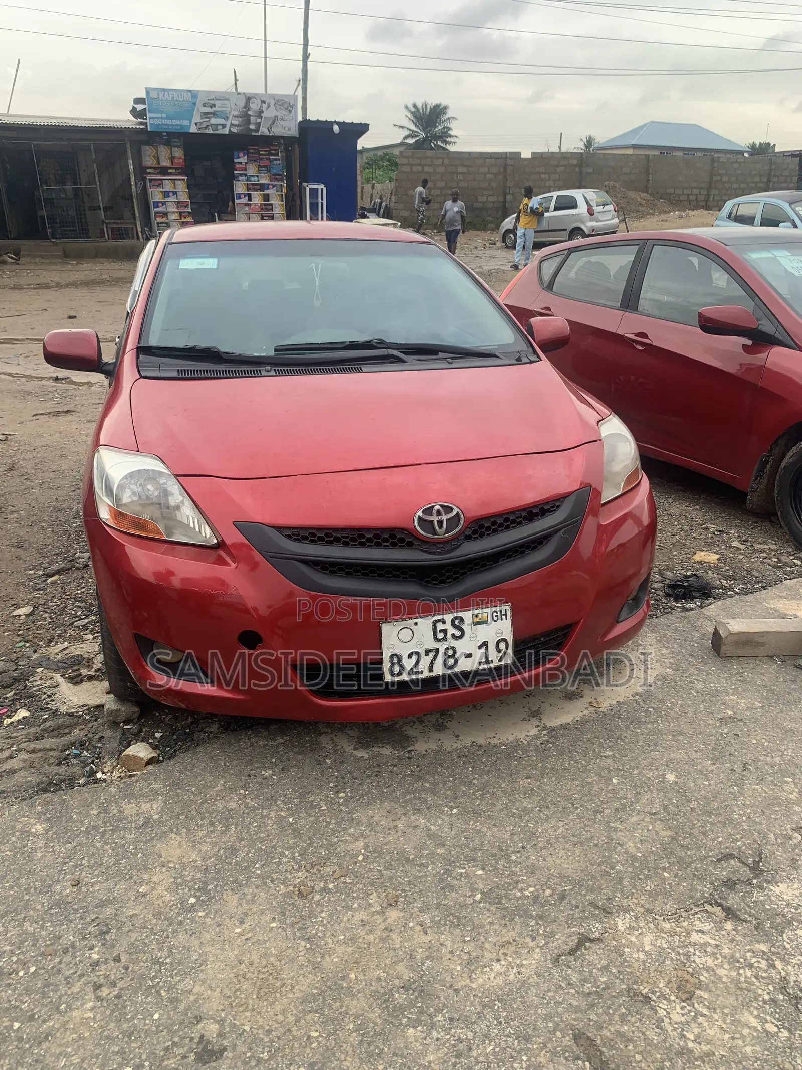 Toyota Yaris 2009 Red