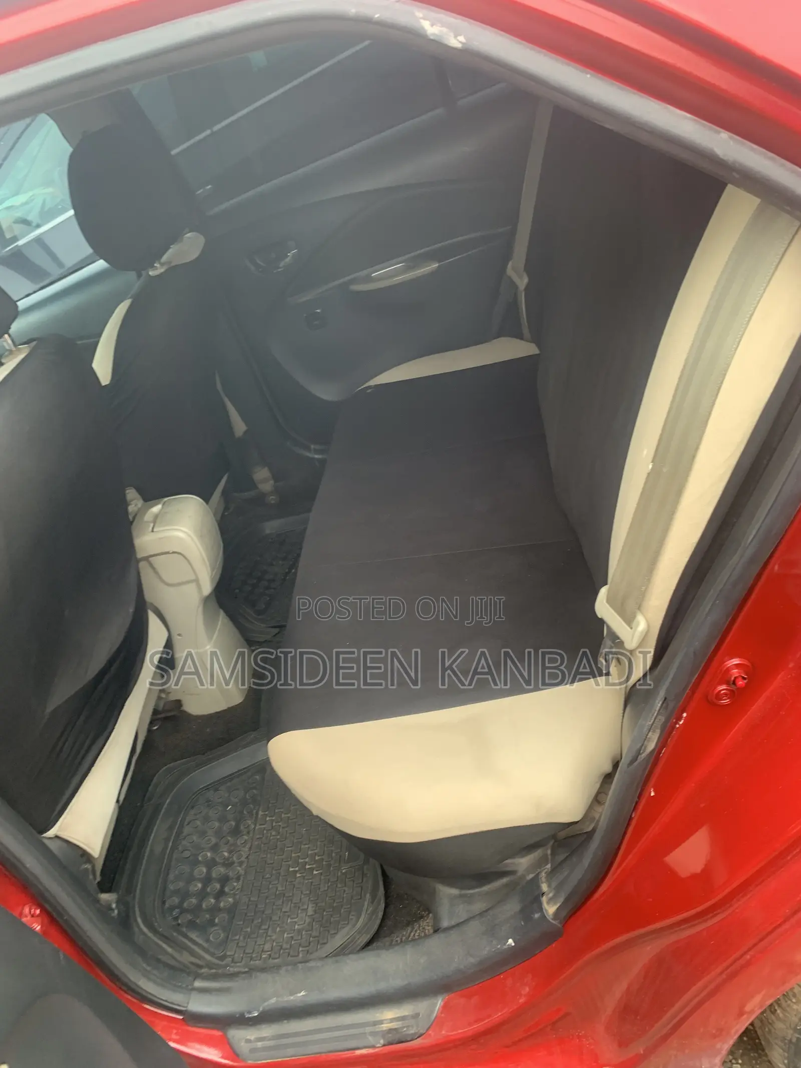 Toyota Yaris 2009 Red