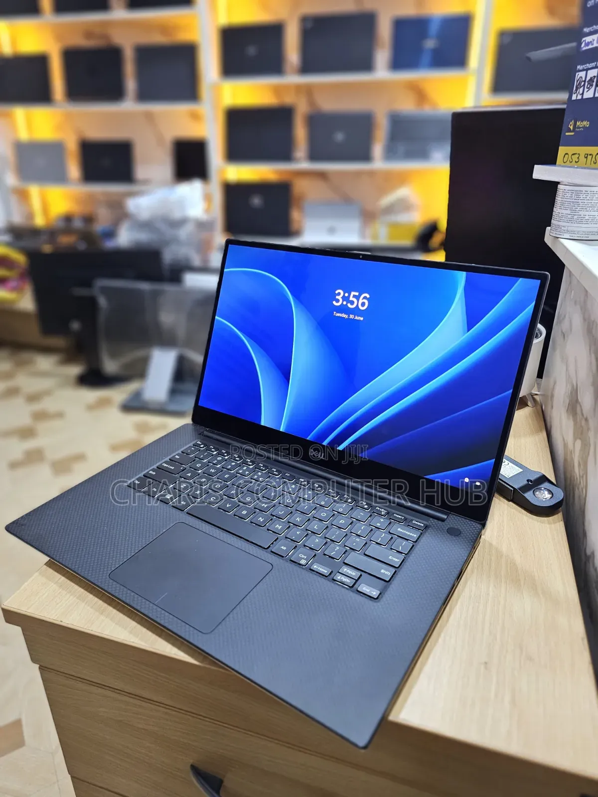 Laptop Dell XPS 15 7590 32GB Intel Core i7 SSD 512GB