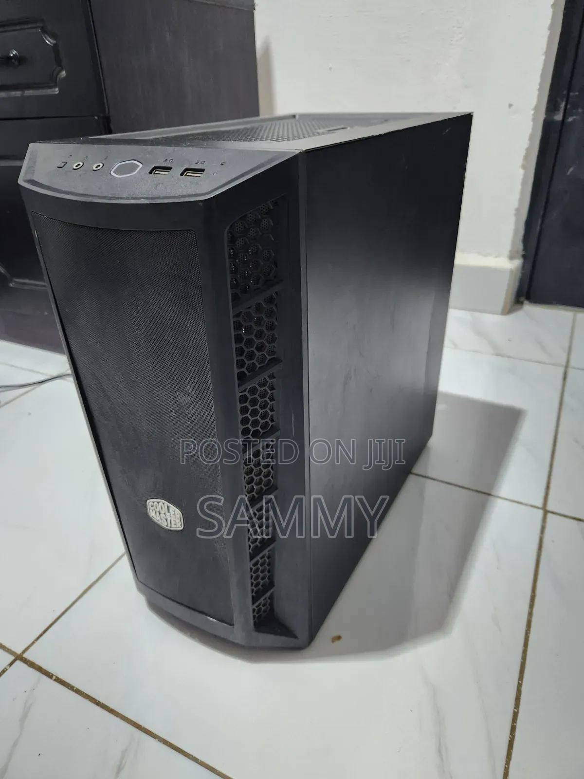Cooler Master Micro Atx Gaming Case With Two Argb Fans