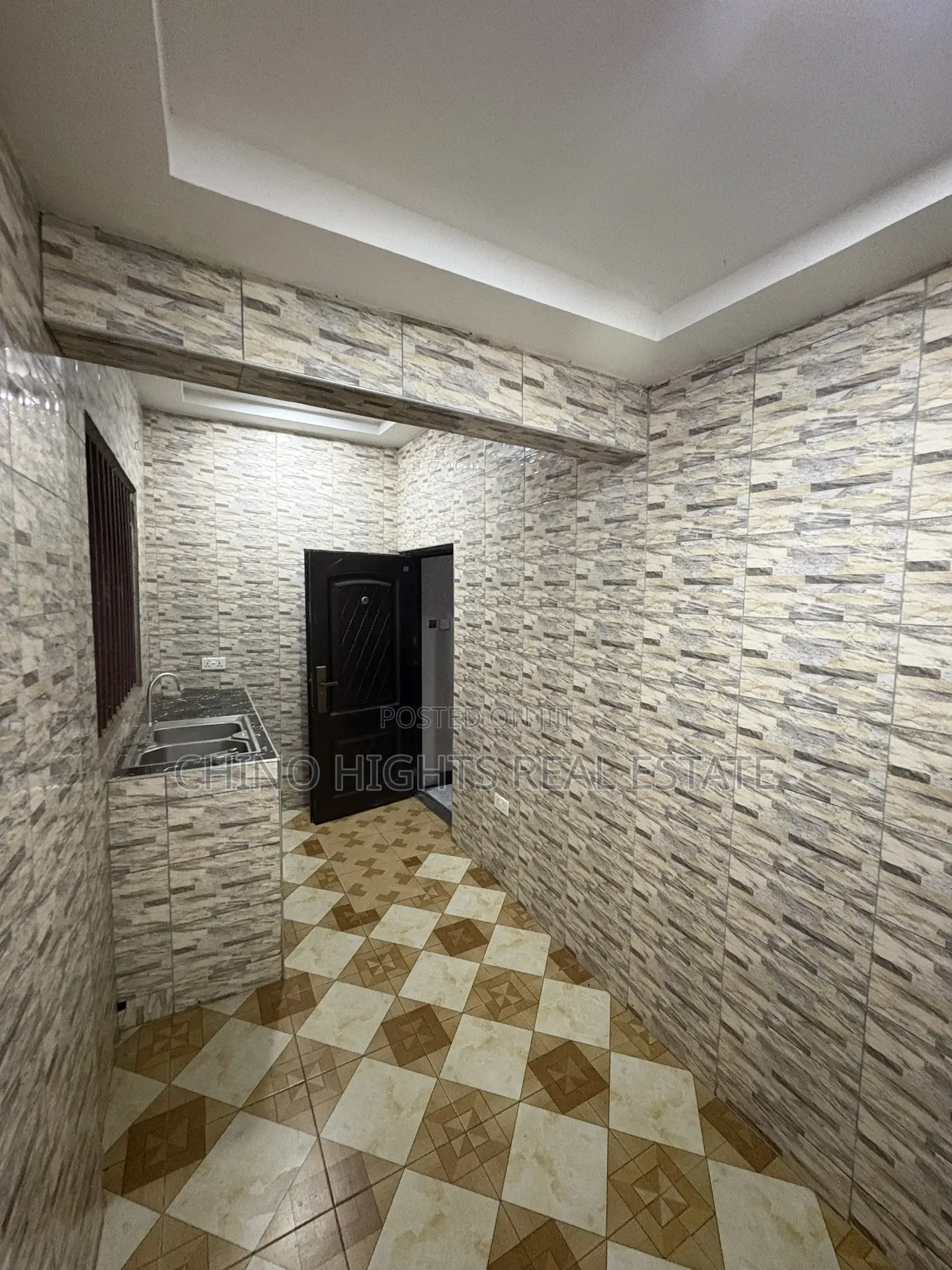 1bdrm Apartment in Us, Tema Metropolitan for rent