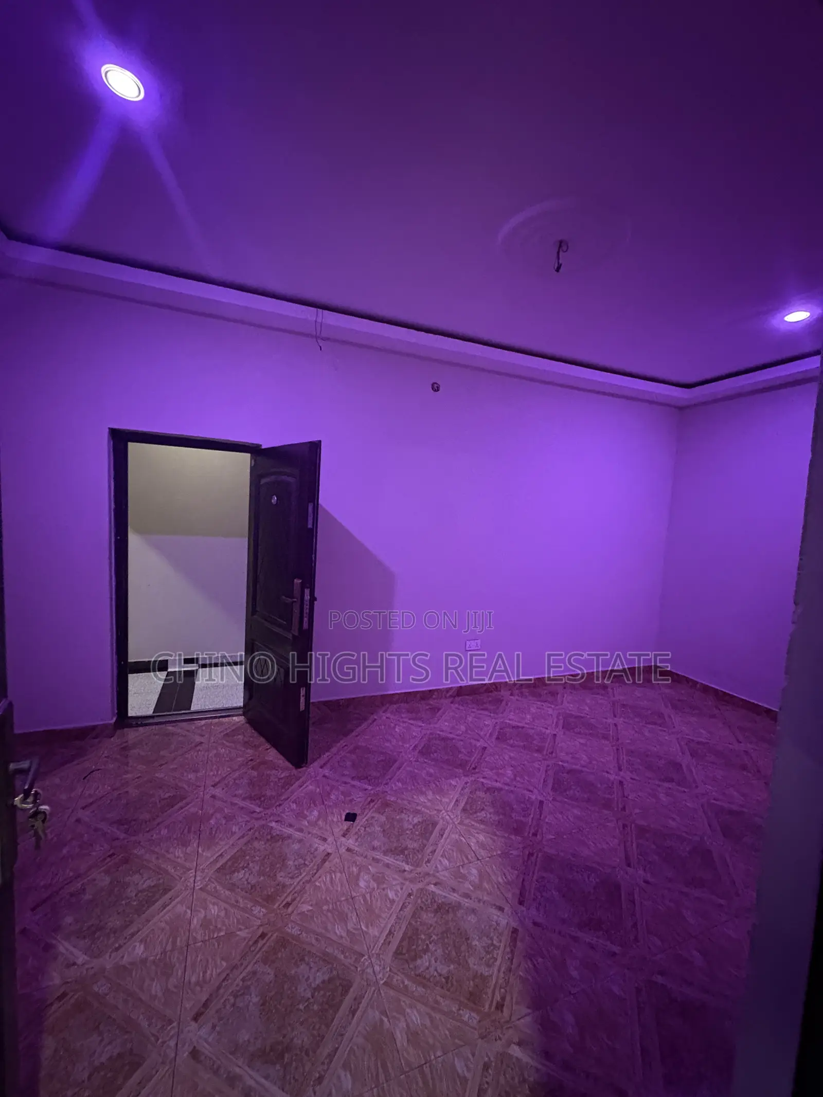 1bdrm Apartment in Us, Tema Metropolitan for rent